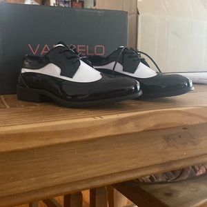 Boys 2Y Tuxedo Shoes